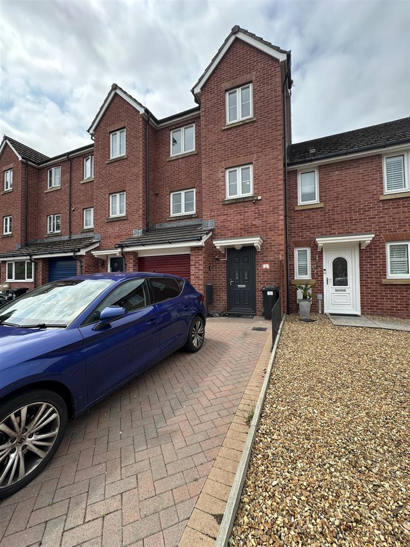 Argosy Way, Newport